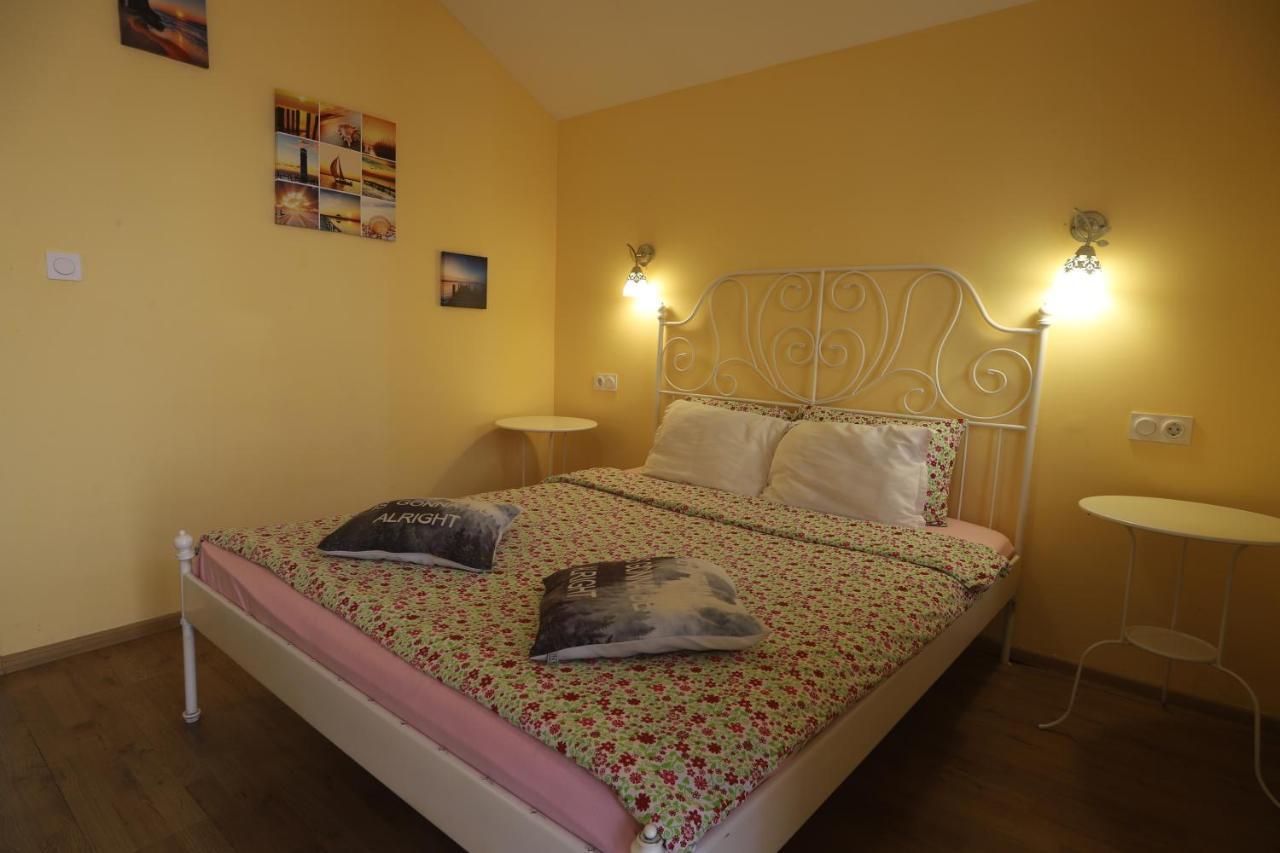 Guest House Yanita Varna Exterior foto