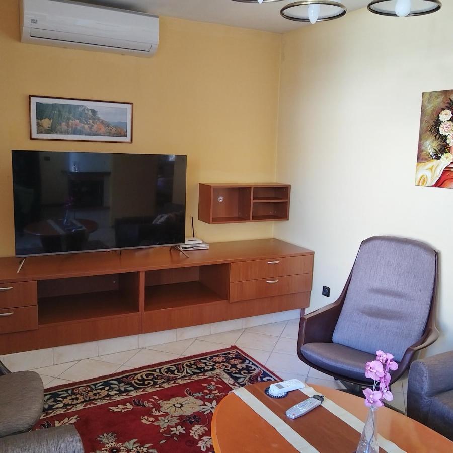 Guest House Yanita Varna Exterior foto